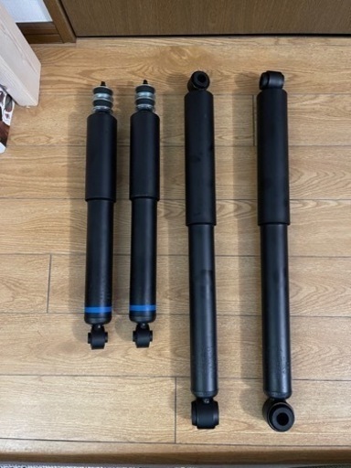 新車外し ハイエース ショックアブソーバー4本 allrisk.com.pe