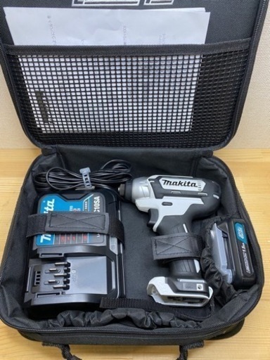 中古 マキタ　TD110D 10V 充電式 インパクトドライバ　セット