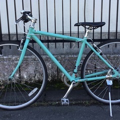 ○○WEEKENDBIKES（ウィークエンドバイクス） クロスバイク・シマノ7段変速 ビアンキカラー サイズ460㎜・洗車でピカピカ♪不要自転車無料引取り有
