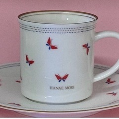 HANAE MORI 蝶が舞うカップ&ソーサー(2P)