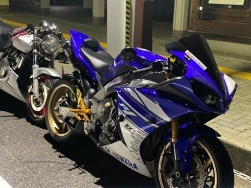 ＹＺFR1 100万円　カスタム多数　　(値下げ交渉OK)