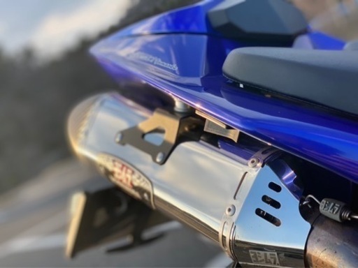ＹＺFR1 100万円　カスタム多数　　(値下げ交渉OK) YZFR1 100万円 カスタム多数 (値下げ交渉OK)