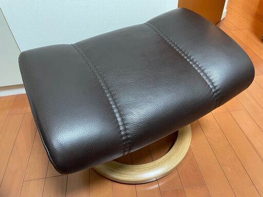 2020年11月製造 ストレスレスチェア & オットマン EKORNES コンサル 本