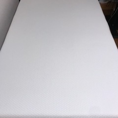 エマスリープ マットレス(セミダブルサイズ)、ベッドフレーム