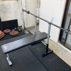 トレーニングセット　ベンチプレスとバーベルスタンド