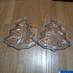 ガラス小皿　２枚セット　　プレート　　クリスマスツリー型