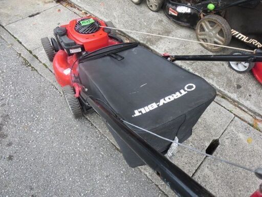アメリカ製芝刈り機　エンジンかかりません