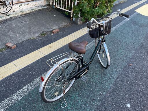 【リサイクルショップどりーむ天保山店】●420●　チャリ　自転車　２６インチ　ベル、ライト付き　深緑　カゴ　荷台付き　14911SA