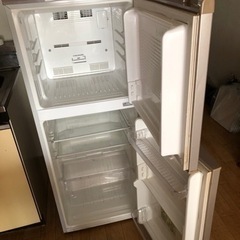 冷蔵庫 140L 2011製