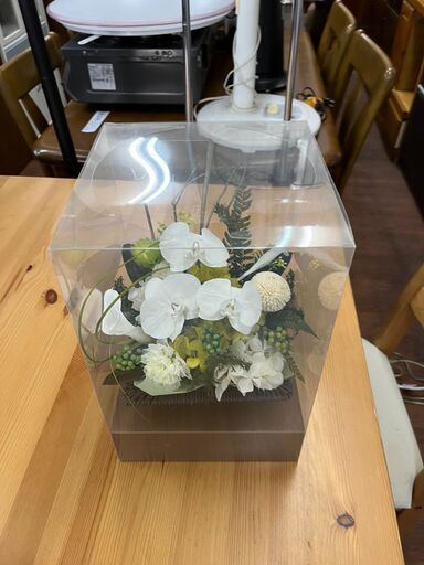 【リサイクルショップどりーむ天保山店】●4519●　インテリア　花　造花　胡蝶蘭？　一個あるだけでお部屋が和む( *´艸｀)