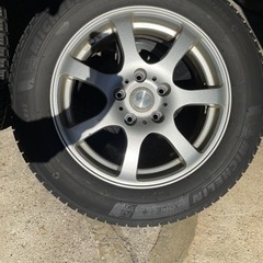 値下げします。スタッドレスタイヤ205/60/R16 アルミホイール  