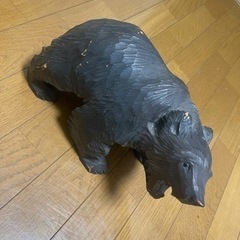 熊の置物　木彫り