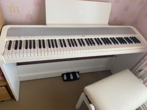 (決まりました)KORG B2SP 電子ピアノ 88鍵盤　保証、高さ調節椅子付き
