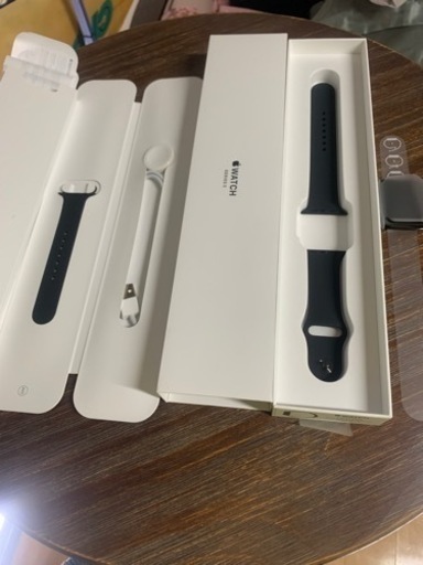 Apple Watch 3 スポーツバンド　美品　アップルウォッチ