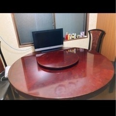【ネット決済】カリンのテーブルと重厚感のある椅子セット