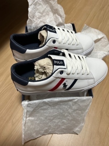 poloスニーカー　レディース