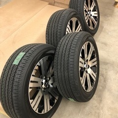 新型デリカD5 純正ホイール、タイヤ　ナット付き