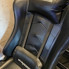 【美品】ゲーミングチェア（ブラック）GT Racing