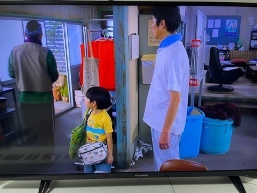 大型43インチ 4K TV