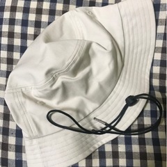 帽子 大きいサイズXL 60〜62cm相当 紐付き 未使用