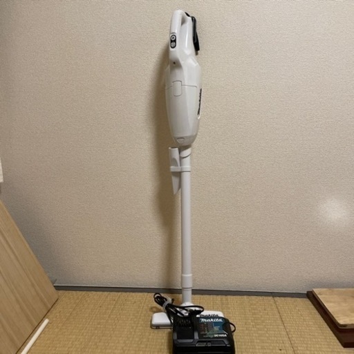 Makita 美品　掃除機　マキタ