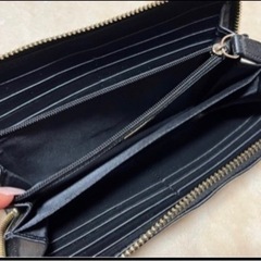 【美品】VivienneWestwood 長財布 型押しラウンドジップウォレット