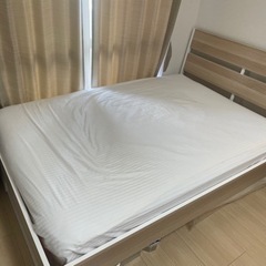 IKEA TRYSIL ダブルベッド　ニトリ　マットレス