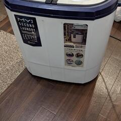 二槽式洗濯機脱水機　12360円で購入