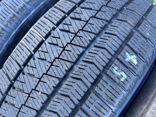 205/60R16 ブリヂストン ブリザック VRX2 スタッドレス ヴォクシー 