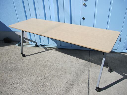 会議用テーブル　1800ｘ600　木目チーク　イトーキ製　スタックテーブル　THXP-186S-98