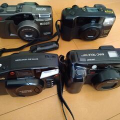 昔のカメラ４台