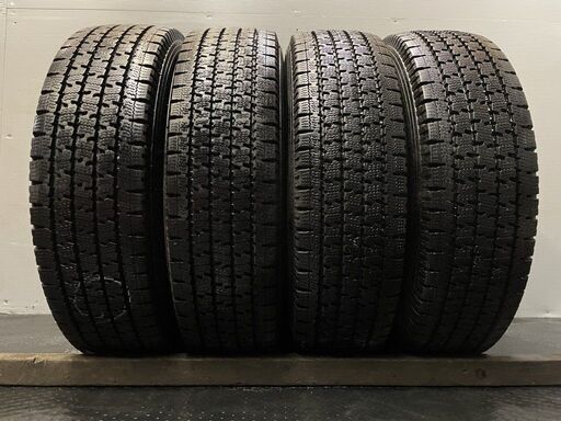 【サイズ交換OK】 バリ溝 2021年製 4本 スタッドレス 15インチ LT 107/105N 195/80R15 935 DELVEX TOYO ハイエース QRコード決済可能 キャラバン等 (MTO17)クレジットカード タイヤ、ホイール
