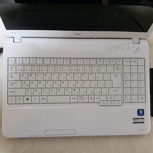 取引中です】NEC LaVie SSD搭載 15インチ Wi-Fi マルチ テンキー付き