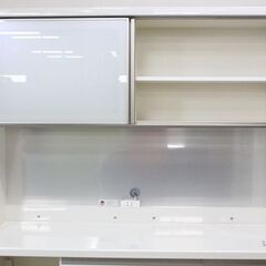 IDC大塚/パモウナ キッチンボード 幅140 上段ソフトクローズ/下段全ブル ダイヤモンドハイグロス ホワイト 中古家具 店頭引取歓迎 R6602)