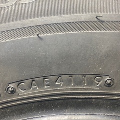 中古スタッドレス.225/60/16 イボ付き