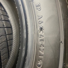 中古スタッドレス.225/60/16 イボ付き