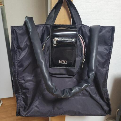 DIESELのトートバッグです。