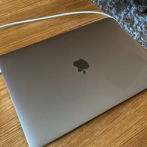 MacBookPro 13インチ M1 2020 8GB TouchBar 美品