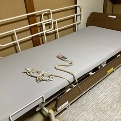 介護用　電動ベッド