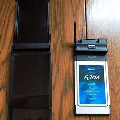 PCカード型データ通信カード FOMA F2402 中古ジャンク品 