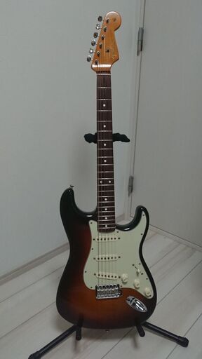 エレキギター【超美品！：当時定価14.3万円】Fender Classic Series '60s Stratocaster フェンダー ’60s ストラトキャスター