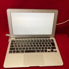 MacBook Air MC969J/A ジャンク品