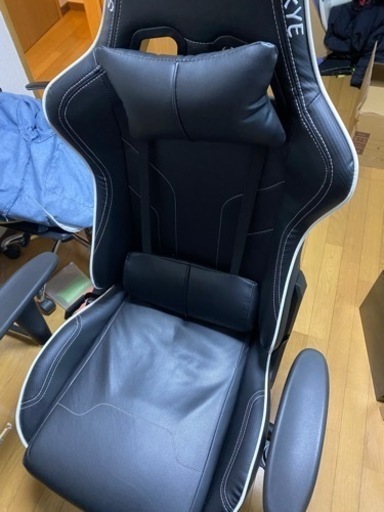 ゲーミングチェア