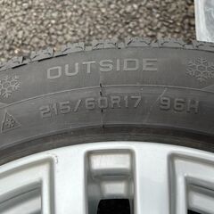 スタッドレスタイヤ　215/60R17ホイール付き4本セット　エクストレイル