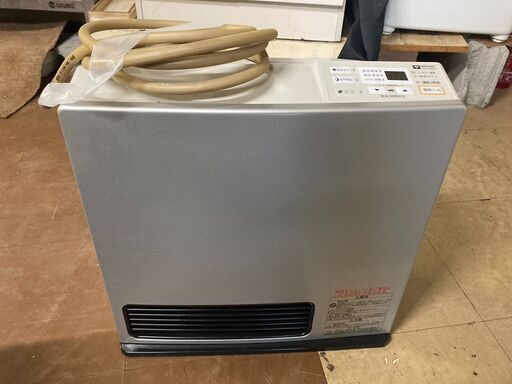 ☆中古￥7,800！【会員価格￥6,000】Rinnai 　ガスファンヒーター　家電　2011年製　都市ガス　RC-K4001E-1型　【BJ142】