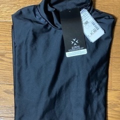 【新品】黒のアンダーシャツ　サッカー/野球　160サイズ