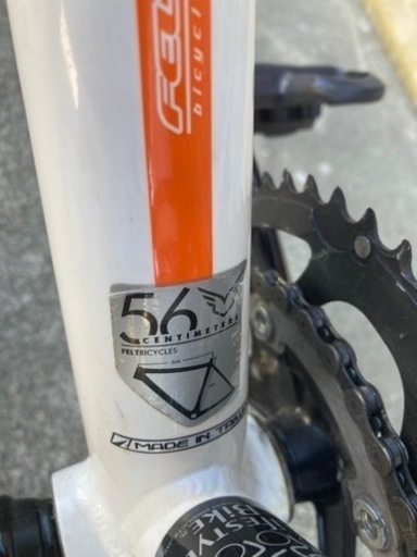 FELT F85 グロスホワイト56サイズ【105搭載】 FELT F85 グロスホワイト56サイズ【105搭載】 【公式通販】