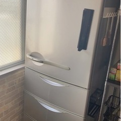 【引き渡し済】冷蔵庫　SANYO 357L