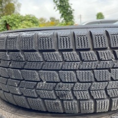 185\\65R15のスタッドレスタイヤ