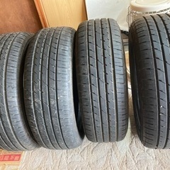 DUNLOP 215/60r17 ４本　エスティマ